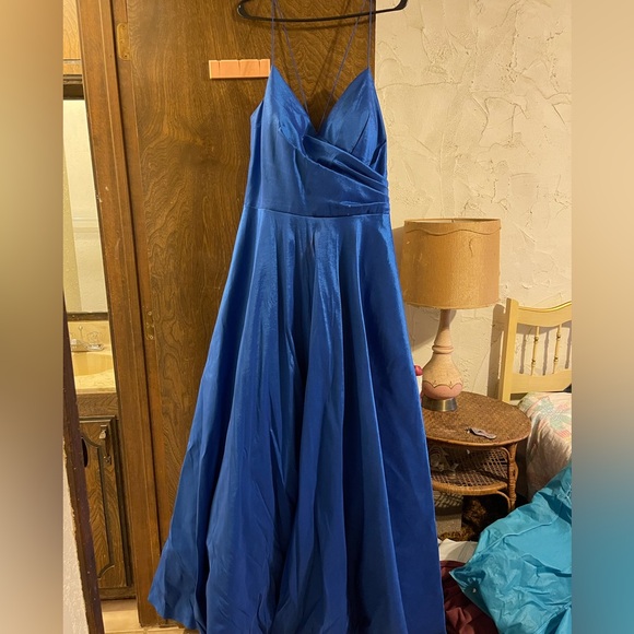 Prom Dress! - Picture 3 of 8